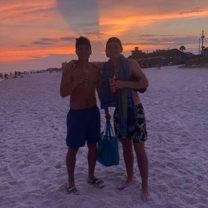 Meet your Posher, Christopher